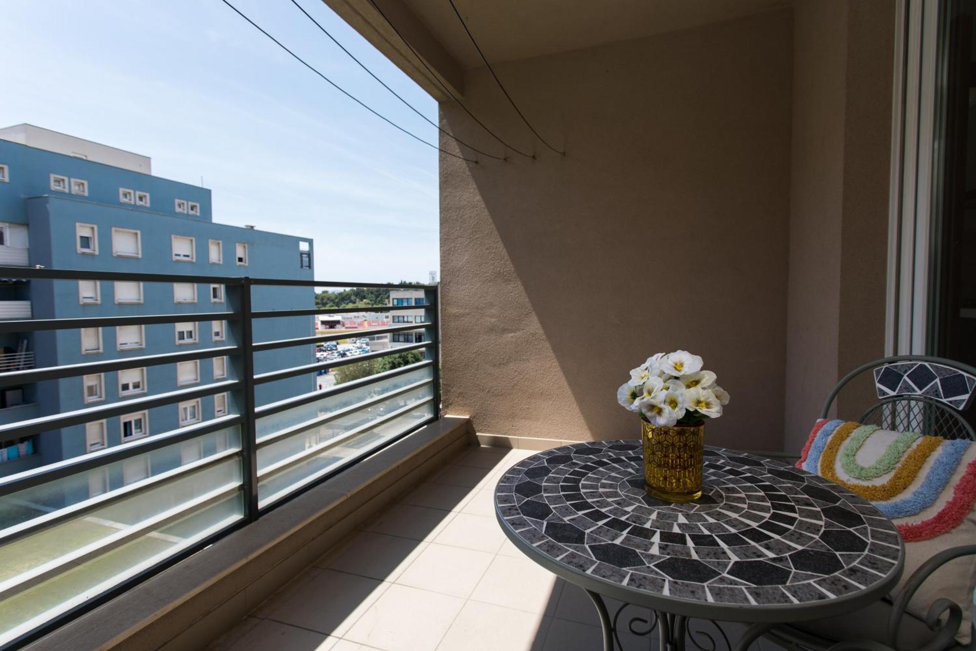 Apartment Family With Private Garage
